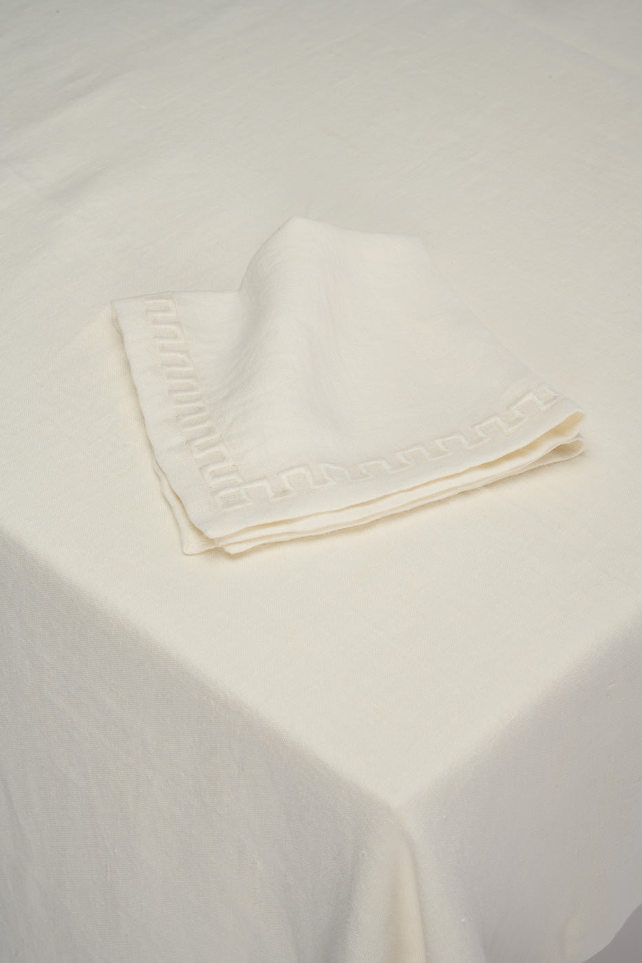 Frame linen tablecloth, white