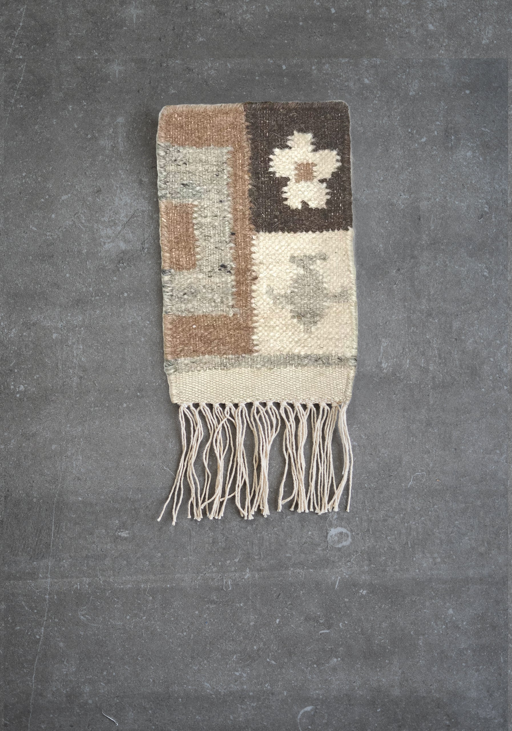 Sample no.24 / Colonnade no.10